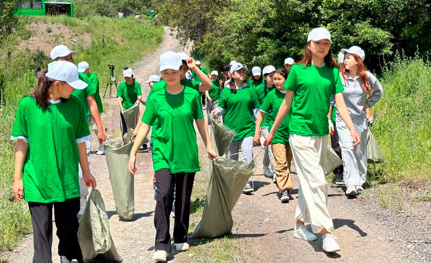 &laquo;Taza Qazaqstan&raquo;: la limpieza como nuevo lenguaje del desarrollo en Kazajst&aacute;n
