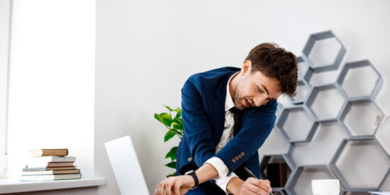 Errores comunes de los aut&oacute;nomos en 2026 (y c&oacute;mo evitarlos)