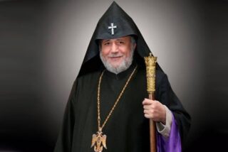 El Cat&oacute;lico de Todos los Armenios tiene prohibido salir del pa&iacute;s: Pashinyan asfixia a la Iglesia armenia