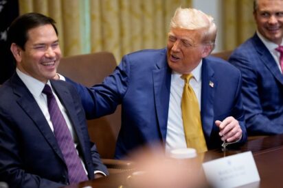 EE. UU. flexibiliza sanciones seg&uacute;n el plan de Estabilizaci&oacute;n propuesto para Venezuela por Donald Trump y liderado por Marco Rubio .