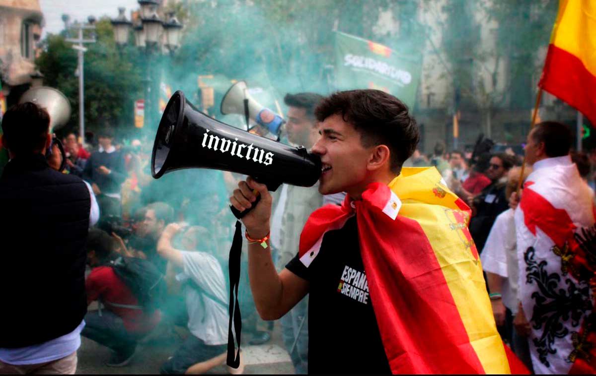 Invictus Espa&ntilde;a se moviliza en Canyelles tras el brutal asalto con machetes a dos menores