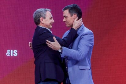 Antonio Naranjo se pregunta qu&eacute; maquinan Zapatero y S&aacute;nchez en las sombras de Moncloa