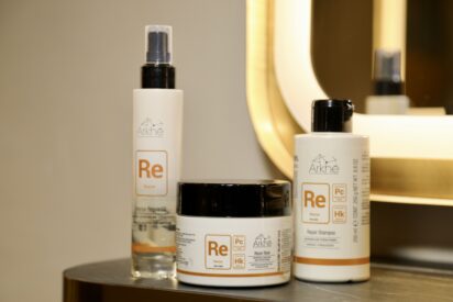 Andrea Duro conf&iacute;a en Arkh&eacute; Cosmetics para preparar su melena antes de los famosos premios del cine espa&ntilde;ol