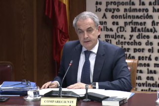 EN DIRECTO/ Zapatero reconoce que cobr&oacute; 70.000 &euro; anuales del conseguidor de Plus Ultra y que enchuf&oacute; a sus hijas