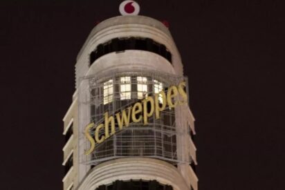 El neón de Schweppes en Gran Vía