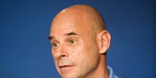 Guy Lalibert&eacute;, el payaso callejero que transform&oacute; el circo con el Cirque du Soleil y se convirti&oacute; en multimillonario