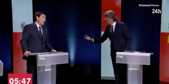 Alfonso Fern&aacute;ndez Ma&ntilde;ueco (PP) y Carlos Mart&iacute;nez (PSOE).