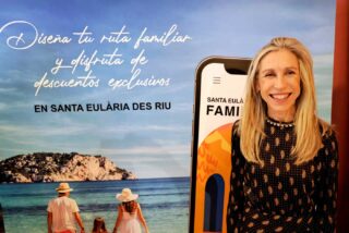 Mar&iacute;a del Carmen Ferrer: "Se espera una buena temporada en Santa Eul&agrave;ria des Riu"