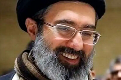 El hijo del fallecido ayatol&aacute; Jamenei asume el poder en Ir&aacute;n y Trump avisa: &ldquo;No durar&aacute; mucho&rdquo;