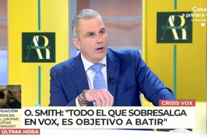 Ortega Smith: &ldquo;No es el mejor momento para cesar a quienes damos la cara por este proyecto pol&iacute;tico&rdquo;
