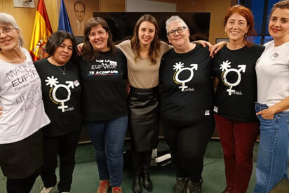 Las 'charos' de Podemos, con Irene Montero en cabeza.