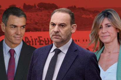 Pedro S&aacute;nchez, Jos&eacute; Luis &Aacute;balos y Bego&ntilde;a G&oacute;mez.