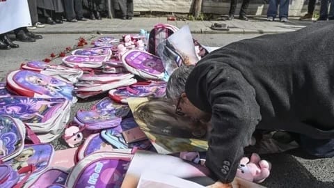 Protestas en Estambul denuncian ataques de EE. UU. e Israel contra Ir&aacute;n y expresan apoyo al pueblo iran&iacute;
