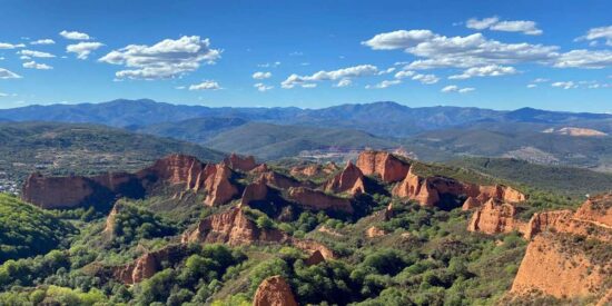 El Bierzo, la escapada perfecta para esta primavera: paisajes, sabores y desconexi&oacute;n total