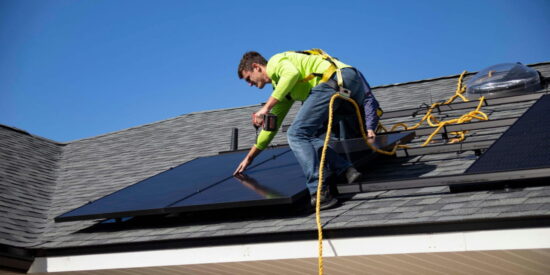 Placas solares: ahorro de energ&iacute;a y dinero a largo plazo