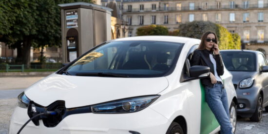 Veh&iacute;culo el&eacute;ctrico