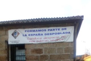 Valdesangil: El olvido democr&aacute;tico y el espect&aacute;culo de la inoperancia en B&eacute;jar