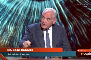 El doctor Cabrera revela el calvario que sufre el juez Peinado por poner "los huevos encima de la mesa" con Bego&ntilde;a