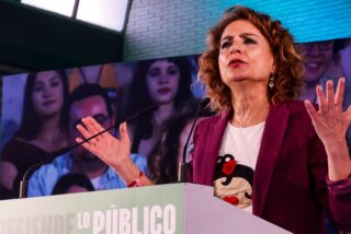 &lsquo;Chiqui&rsquo; Montero, cazada: su plaza en el SAS es de administrativa, no de m&eacute;dica