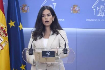 Colosal palo de Pepa Mill&aacute;n: "El Gobierno est&aacute; m&aacute;s preocupado por darle beneficios a los presos inmigrantes que por los j&oacute;venes espa&ntilde;oles"