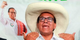 Por qu&eacute; Per&uacute; a&uacute;n no ha definido la segunda vuelta una semana despu&eacute;s de las elecciones