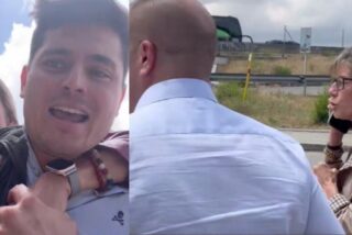 Vito Quiles, siendo retenido por una amiga de Bego&ntilde;a G&oacute;mez y esta a la derecha hablando por tel&eacute;fono.