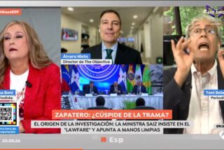 Elisa Beni y Toni Bola&ntilde;o en 'Espejo P&uacute;blico' (Antena 3) 