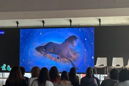 UNIE Universidad y Coloria presentan &lsquo;El camino de Miki&rsquo;, un nuevo proyecto de apoyo emocional dirigido a ni&ntilde;os y ni&ntilde;as en hospitalizaci&oacute;n de larga duraci&oacute;n