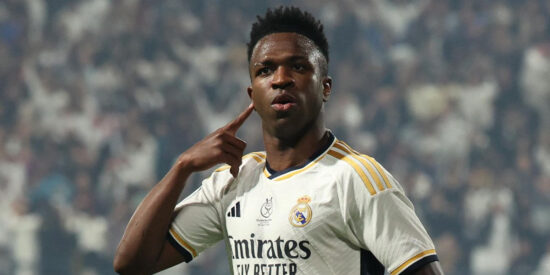 Vinicius (REAL MADRID).