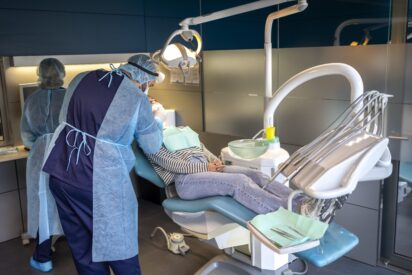 El COEC alerta de que la detecci&oacute;n precoz puede elevar hasta el 90 % la supervivencia del c&aacute;ncer oral