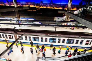Metro de Madrid se prepara para una alta demanda por la visita del Papa y los conciertos de Bad Bunny