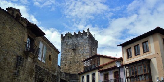10 castillos imprescindibles para entender Asturias