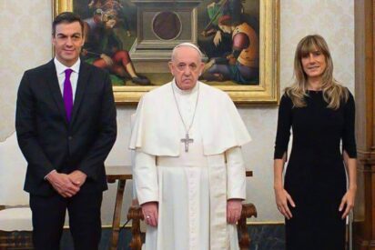 S&aacute;nchez, Bego&ntilde;a y el Papa Francisco