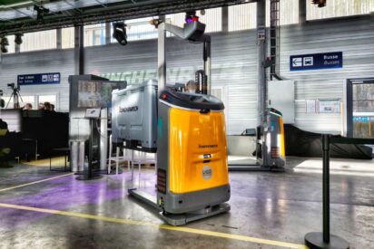 Automatizaci&oacute;n inteligente para aplicaciones de gran altura: Jungheinrich lanza el robot m&oacute;vil EAC 212a