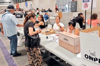 M&aacute;s de 200.000 peruanos votan en Espa&ntilde;a en las elecciones generales de Per&uacute;