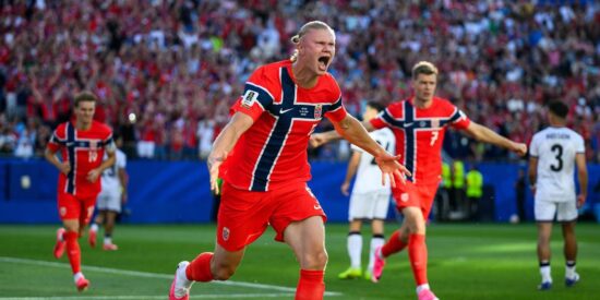 Haaland brilla en su debut y Noruega regresa al Mundial con fuerza