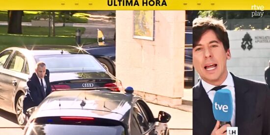 &laquo;&iexcl;S&aacute;nchez, dimisi&oacute;n!&raquo;: ni TVE ni Intxaurrondo pueden tapar los gritos de los espa&ntilde;oles contra &laquo;P. S.&raquo; en su encuentro con el papa Le&oacute;n XIV