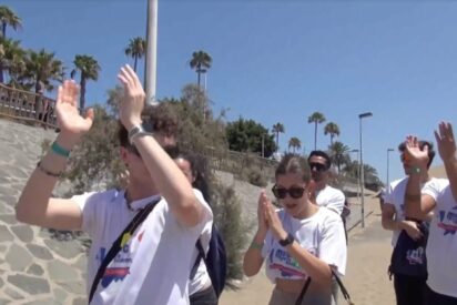 Music Meets Tourism organiza una acci&oacute;n de protesta en las Dunas de Maspalomas