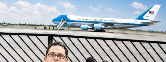 Correlatos de un reportero: El Air Force One y los "piscos sours" de George W. Bush