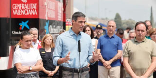 Pedro S&aacute;nchez en su visita a Vall de Ux&oacute;.