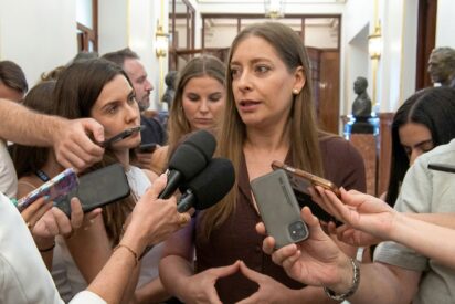 Ester Mu&ntilde;oz estalla contra Zapatero tras su esperpento sobre las joyas en TVE: &laquo;&iexcl;Tomadura de pelo!&raquo;