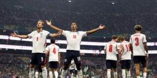Bellingham tumba a Noruega y mantiene a Inglaterra en ruta hacia la gloria