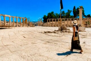 Jerash, la ciudad romana que la arena ocult&oacute; durante siglos y hoy deslumbra al mundo