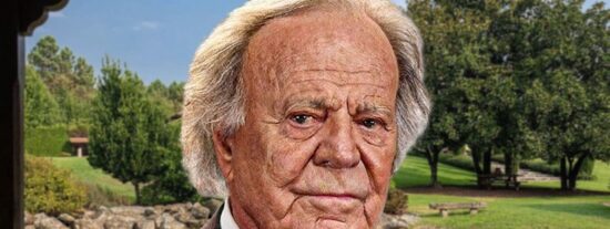 Julio Iglesias se despide de su sue&ntilde;o gallego y pone en venta su mansi&oacute;n de Pi&ntilde;or