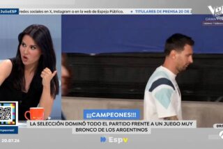 Pilar Losantos, presidenta de OkDiario, en el plat&oacute; de 'Espejo P&uacute;blico' (Antena 3) 