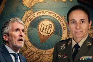 Marlaska y la responsable de comunicaci&oacute;n del Departamento de Seguridad Nacional (DSN).