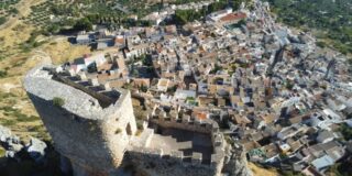 Albanchez de M&aacute;gina: el pueblo donde el PSOE cambia de fecha las fiestas patronales, para borrar todo rastro religioso