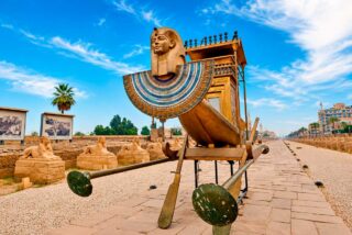 El dios que regres&oacute; del silencio: la barca de Am&oacute;n-Ra vuelve a desafiar al tiempo