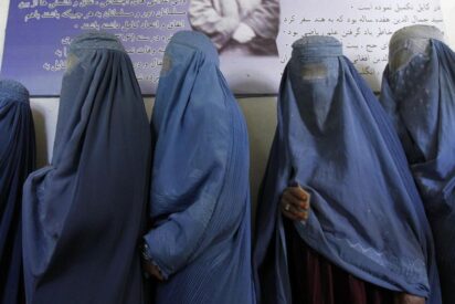 El burka y el Islam en el Afganistán de los talibanes