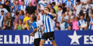 El Espanyol arranca a lo grande: Roberto lidera la goleada ante el Levante y los pericos ya miran al Real Madrid